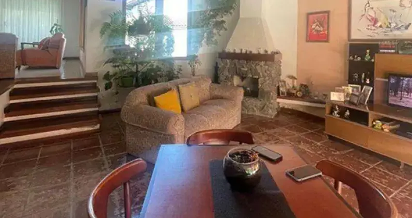 Casa para venda em vila oliveira de 306.00m² com 3 quartos, 2 suites e 5 garagens