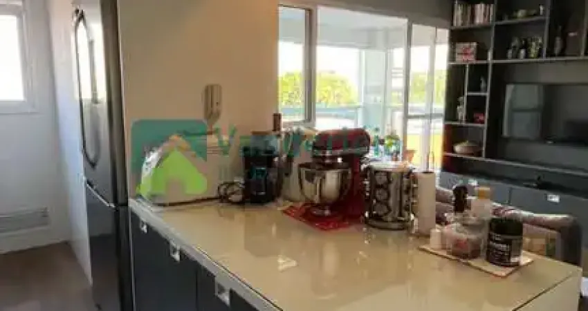 Apartamento para alugar em centro de 90.00m² com 3 quartos, 1 suite e 2 garagens