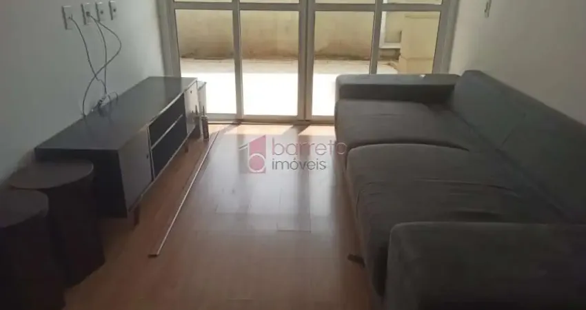 Apartamento para alugar em medeiros de 100.00m² com 3 quartos, 1 suite e 2 garagens