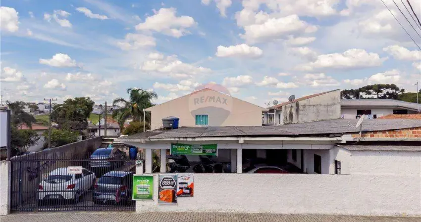 Casa para venda em pinheirinho de 220.00m² com 3 quartos e 8 garagens