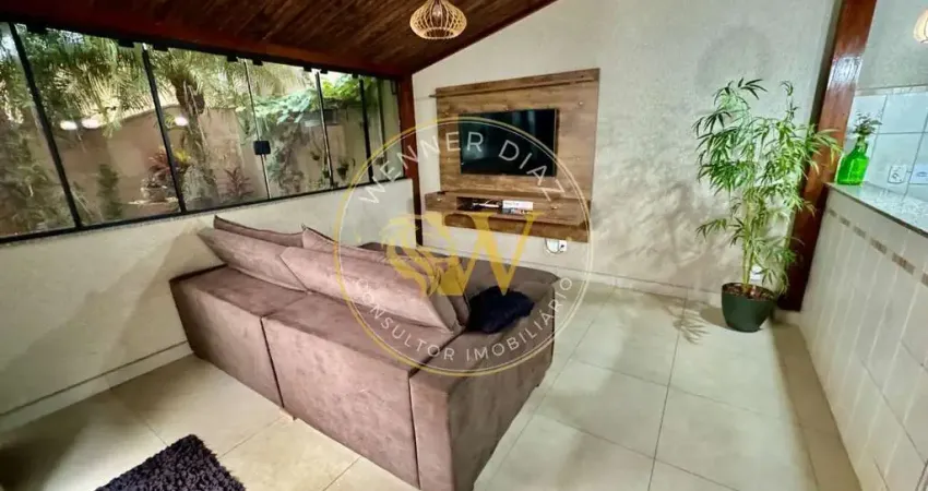 Casa para venda em centro de 210.00m² com 4 quartos, 4 suites e 2 garagens