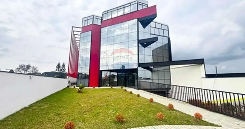 Prédio comercial para alugar em bairro alto de 1932.04m² com 34 garagens