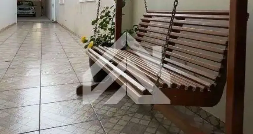 Casa para venda em centro de 380.00m² com 3 quartos, 1 suite e 2 garagens