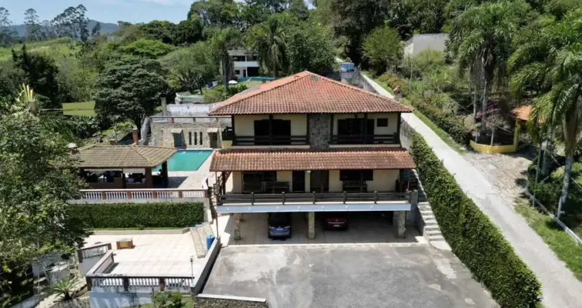 Chácara para venda em parque residencial itapeti de 300.00m² com 5 quartos e 30 garagens