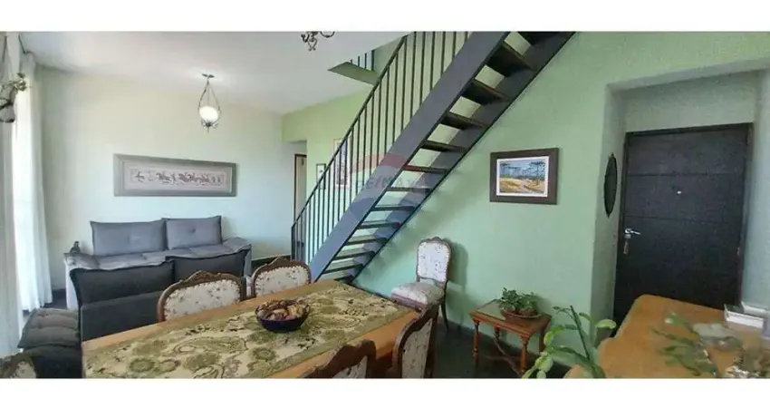 Cobertura para venda em centro de 212.00m² com 4 quartos, 2 suites e 1 garagem