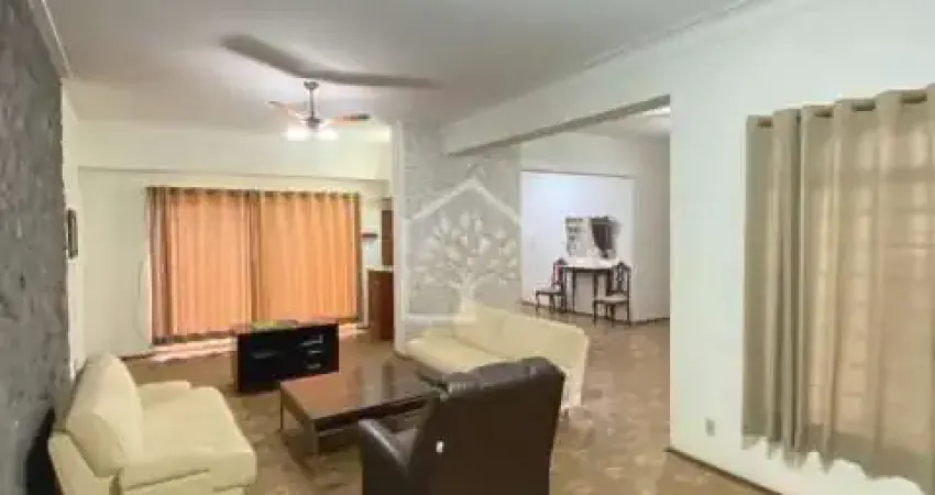 Casa para alugar em centro de 649.00m² com 4 quartos, 4 suites e 5 garagens