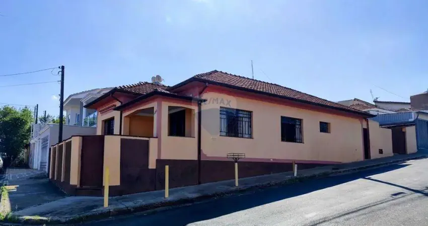 Casa para venda em vila casa branca de 131.00m² com 3 quartos e 4 garagens