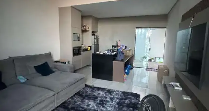 Casa para venda em jardim maria helena de 212.00m² com 3 quartos, 1 suite e 2 garagens