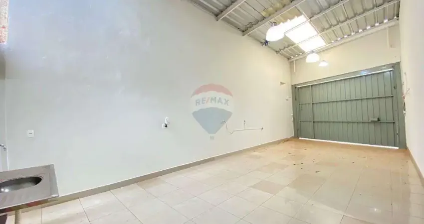 Galpão / depósito / armazém para alugar em centro de 135.00m² com 2 quartos e 4 garagens