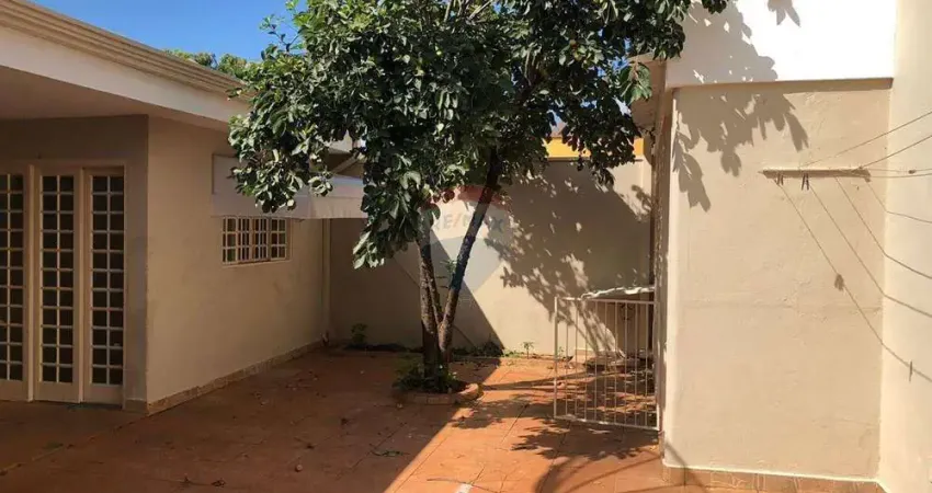 Casa para venda em centro de 154.17m² com 3 quartos e 3 garagens