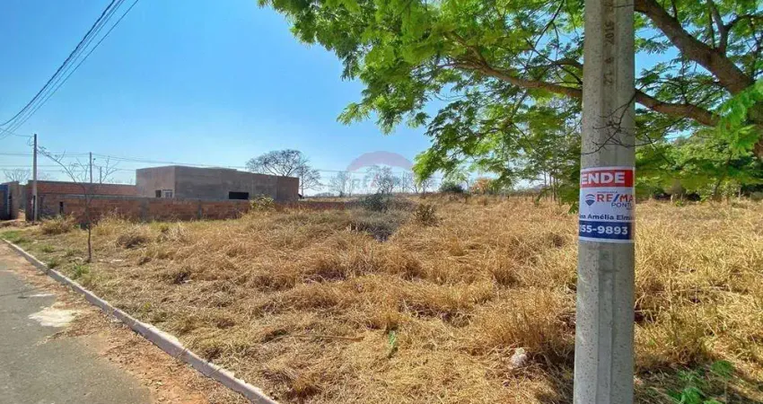 Terreno à venda no Centro, Serra Azul