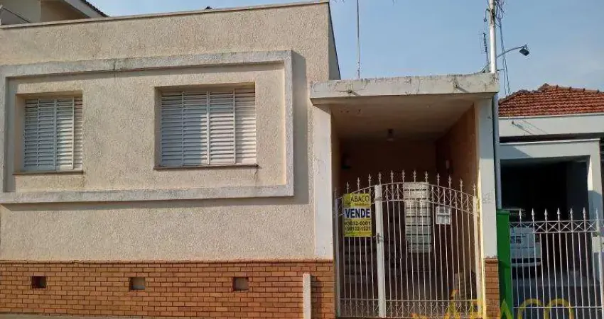 Casa para venda em centro de 123.77m² com 3 quartos e 1 garagem