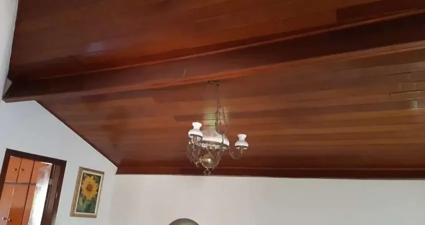 Sobrado para venda em conceição de 230.00m² com 3 quartos, 1 suite e 5 garagens