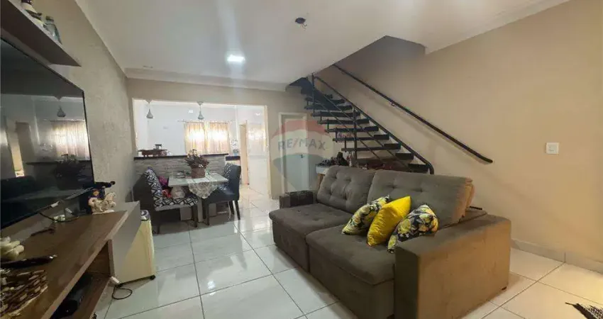 Casa para venda em parque dos bandeirantes de 77.00m² com 2 quartos, 2 suites e 1 garagem