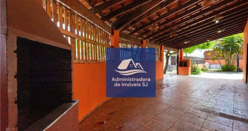 Casa para venda em parque residencial jundiaí de 181.00m² com 3 quartos e 4 garagens