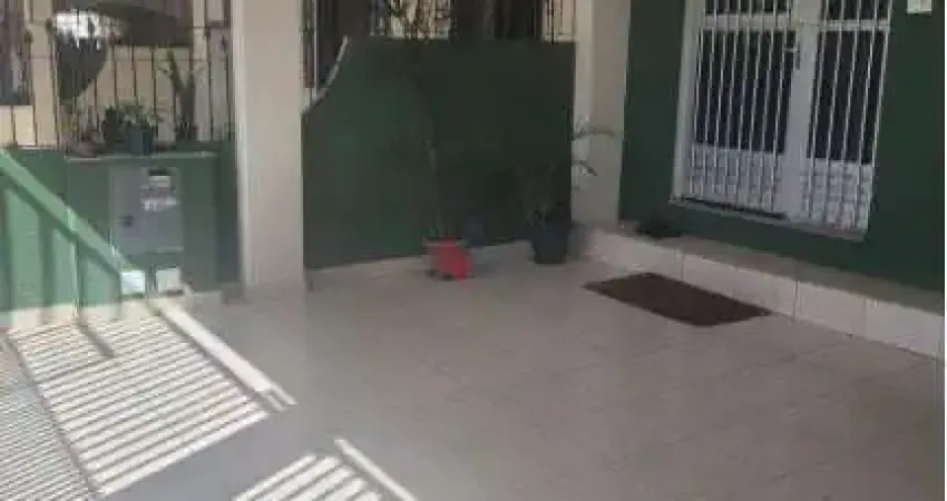 Sobrado para venda em pinheirinho de 90.00m² com 3 quartos e 2 garagens