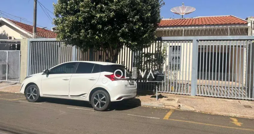 Casa para venda em bom jardim de 315.00m² com 3 quartos, 1 suite e 5 garagens