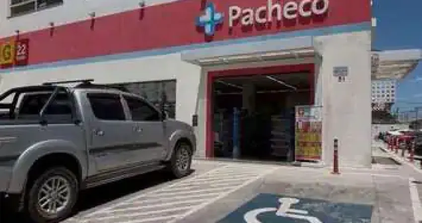 Sala comercial para alugar na Avenida Independência, Unamar, Cabo Frio