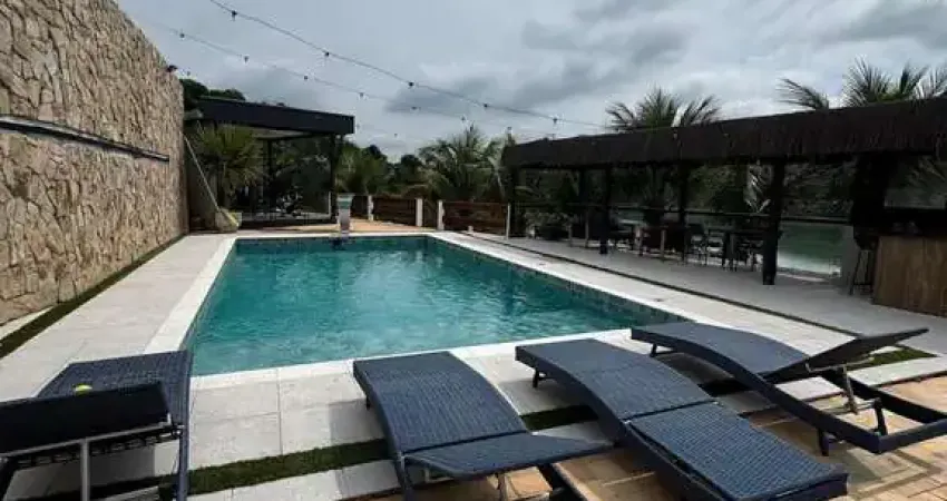 Casa de condomínio para venda em centro de 1250.00m² com 9 quartos, 5 suites e 20 garagens