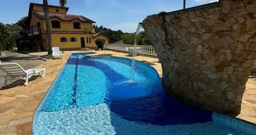 Chácara para venda em centro de 157300.00m² com 12 quartos, 8 suites e 20 garagens