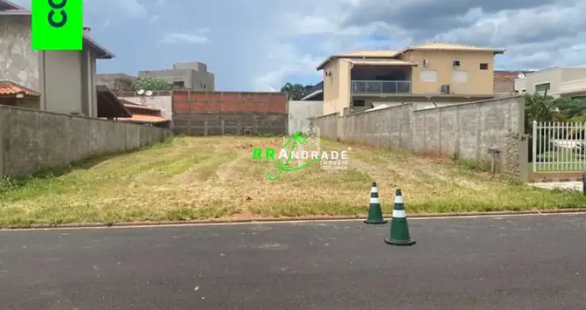 Terreno à venda no Centro, Rifaina 