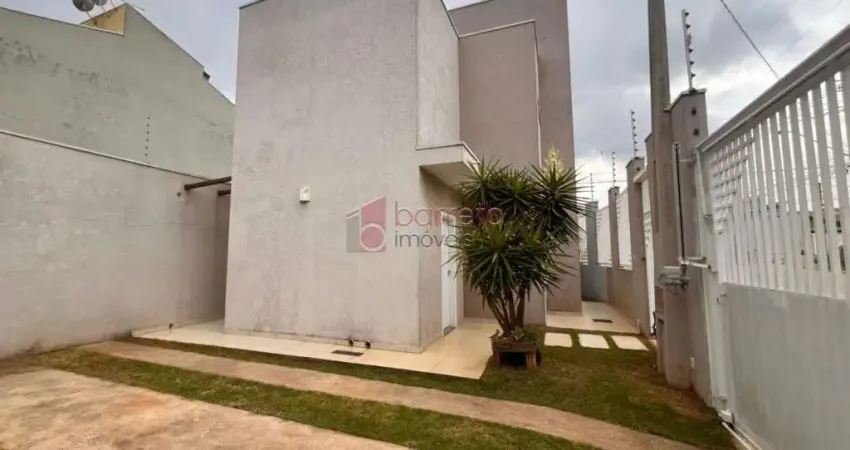 Sobrado para venda em residencial santa giovana de 116.00m² com 3 quartos, 1 suite e 3 garagens