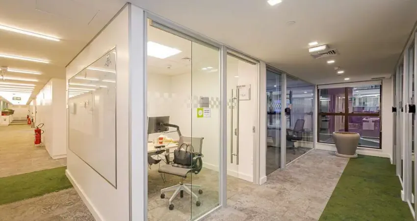 Sala comercial para venda em centro de 239.50m² com 4 garagens