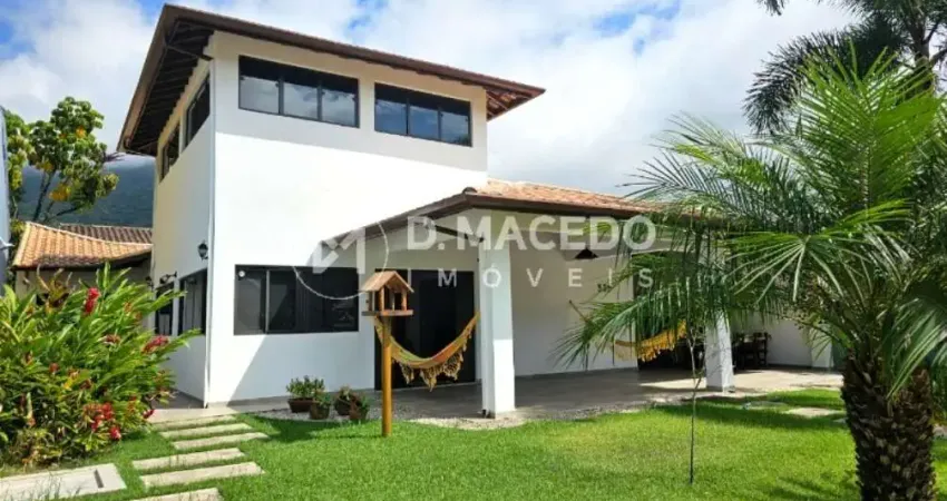 Casa para alugar em condominio lagoinha de 357.00m² com 4 quartos, 2 suites e 2 garagens