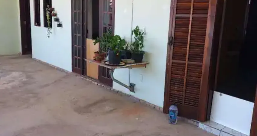 Casa para venda em vila tupi de 250.00m² com 3 quartos e 2 garagens
