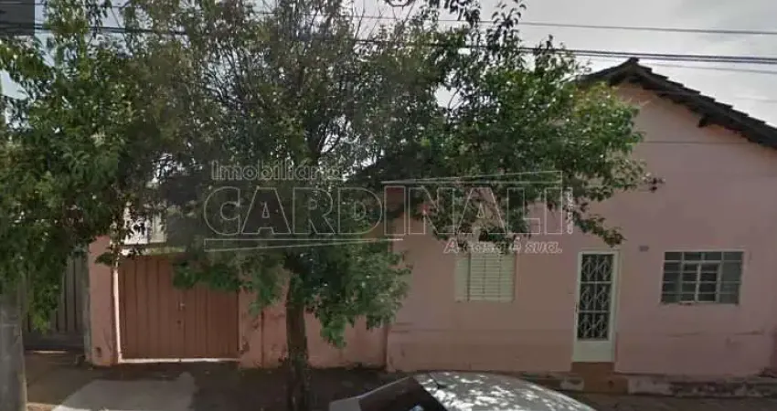 Casa para venda em centro de 626.00m² com 2 quartos e 4 garagens