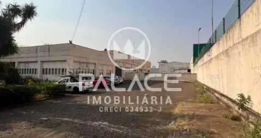 Galpão / depósito / armazém para alugar em parque santa cecília de 1127.00m² com 30 garagens