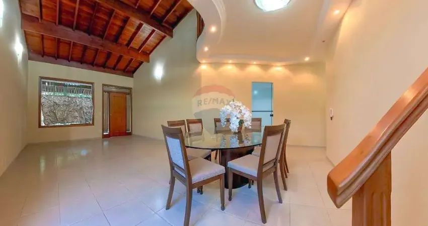 Casa para venda em parque santa cândida de 358.00m² com 3 quartos e 3 garagens