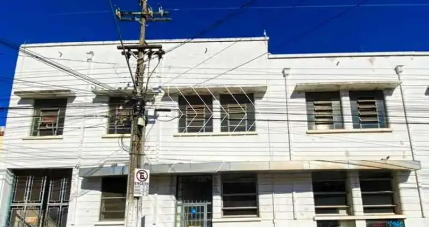 Prédio comercial para venda em centro de 1500.00m² com 1 garagem