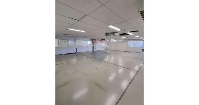 Sala comercial para alugar em estoril de 1124.05m² com 30 garagens