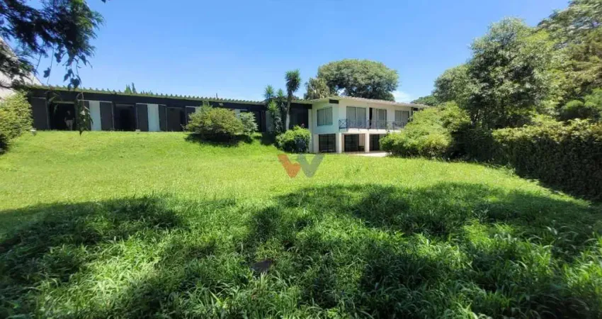 Casa para venda em seminário de 765.00m² com 7 quartos, 3 suites e 6 garagens