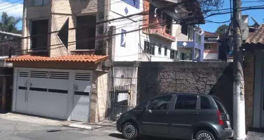 Sobrado para venda em centro de 140.00m² com 3 quartos, 1 suite e 2 garagens