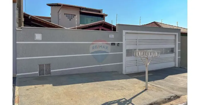 Sobrado para venda em jardim planalto de 270.00m² com 3 quartos, 1 suite e 6 garagens