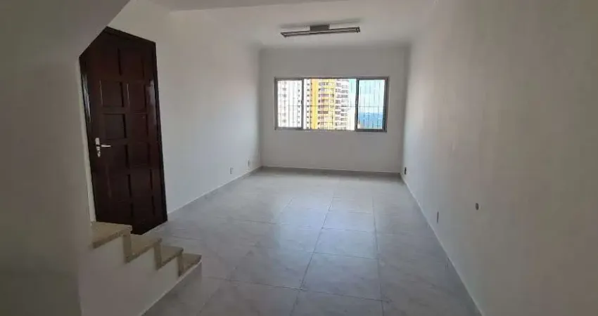Casa para venda e aluguel em alto de pinheiros de 231.00m² com 2 quartos e 2 garagens