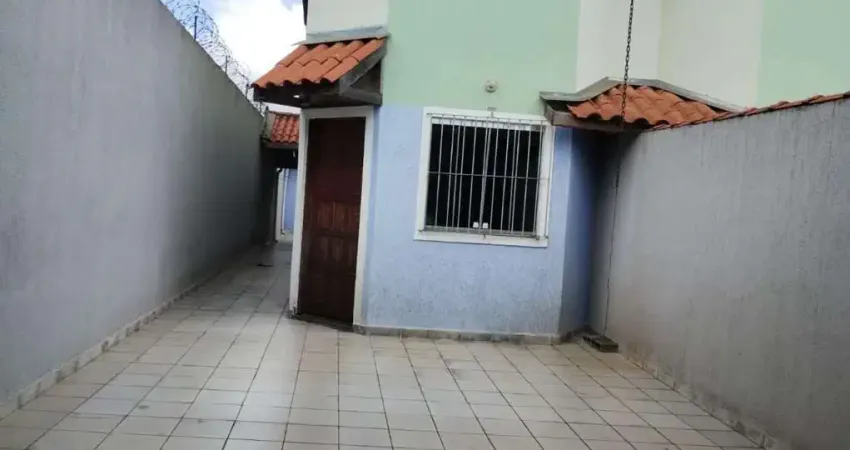 Sobrado para venda em parque piratininga de 80.00m² com 2 quartos e 2 garagens