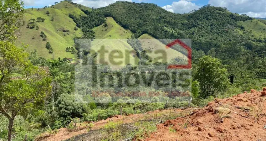 Terreno à venda no Centro, Cunha