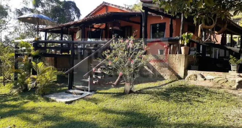 Fazenda / sítio para venda em cunha de 33000.00m² com 2 quartos e 2 garagens
