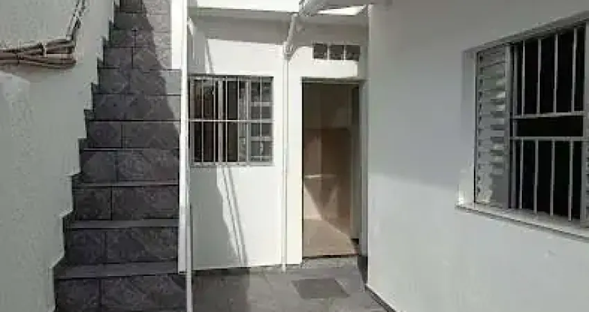 Casa com 1 quarto para alugar na Rua Cinco de Maio, 157, Jardim Colibri, São Paulo