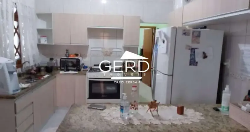 Casa para venda em centro de 300.00m² com 4 quartos, 1 suite e 6 garagens