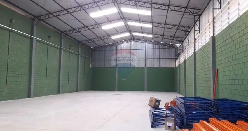 Galpão / depósito / armazém para alugar em veraneio maracanã de 750.00m²