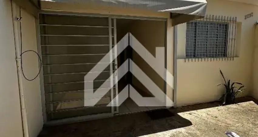 Casa com 2 quartos para alugar no Estádio, Rio Claro 