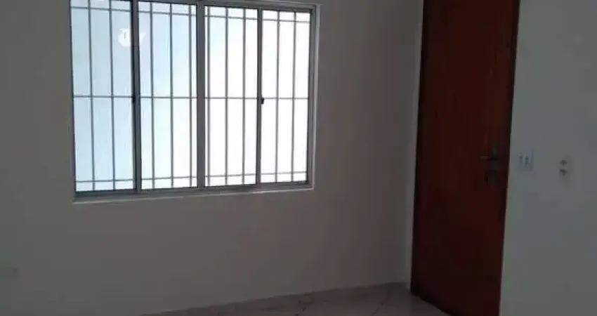 Casa com 2 quartos para alugar na Rua José Salustiano Santana, 136, Mauá, São Caetano do Sul