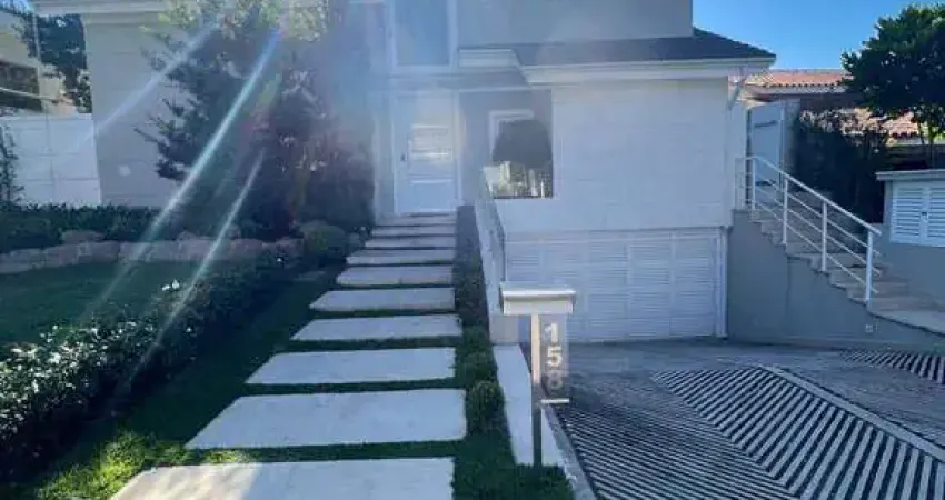 Casa para venda em alphaville de 520.00m² com 3 quartos, 3 suites e 4 garagens