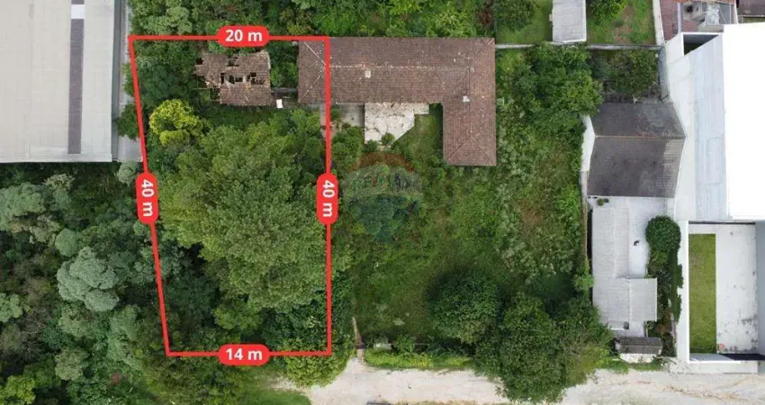 Terreno à venda na Rua Miguel Zanon, 212, São Dimas, Colombo