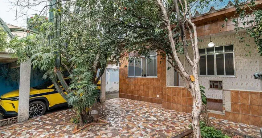 Casa para venda em pechincha de 225.00m² com 2 quartos e 4 garagens