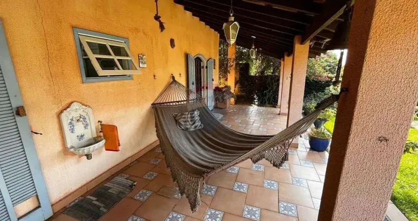 Casa para venda em jardim santa madalena de 392.80m² com 5 quartos, 2 suites e 3 garagens